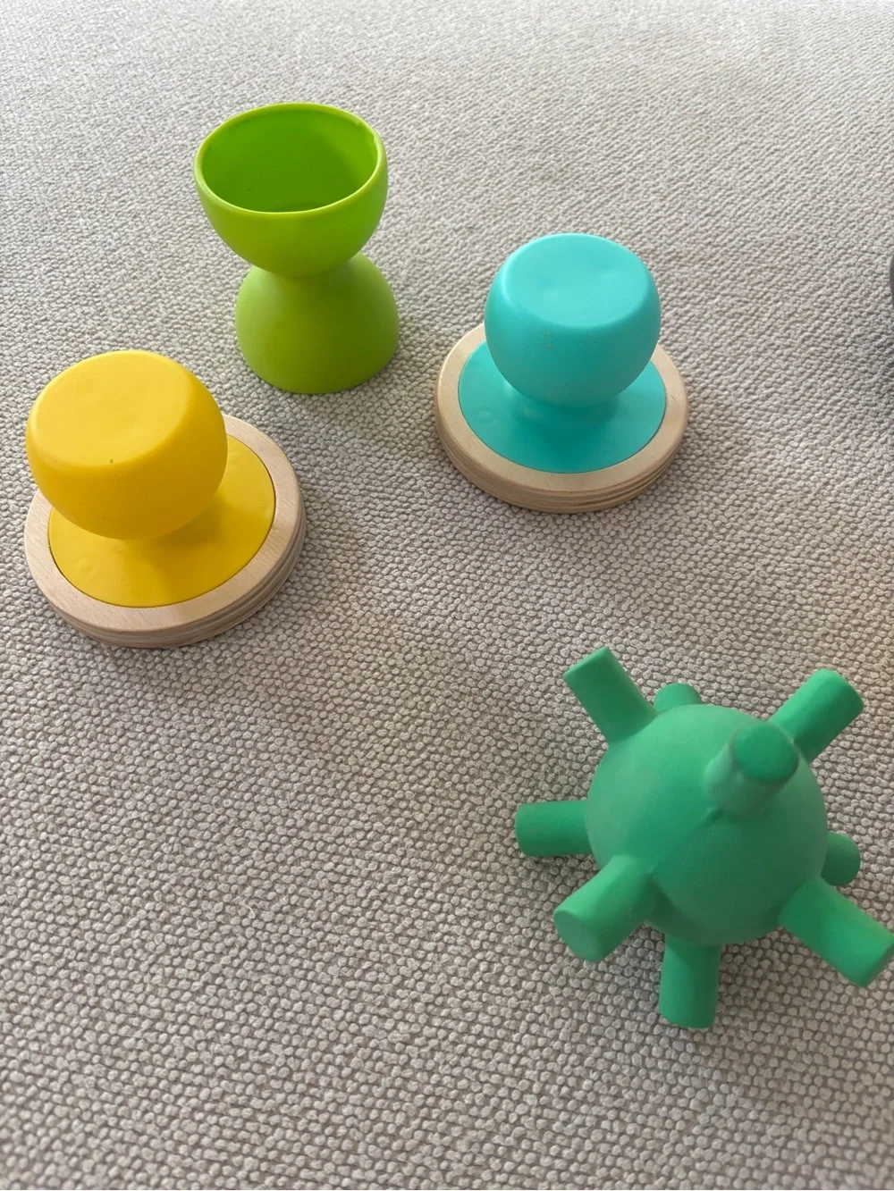 Lovevery Montessori Baby Tummy Time & Crawling Sensory Toy Lot (4)